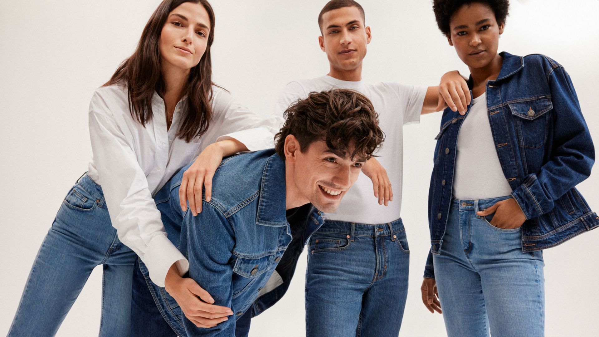 group in C&A denim